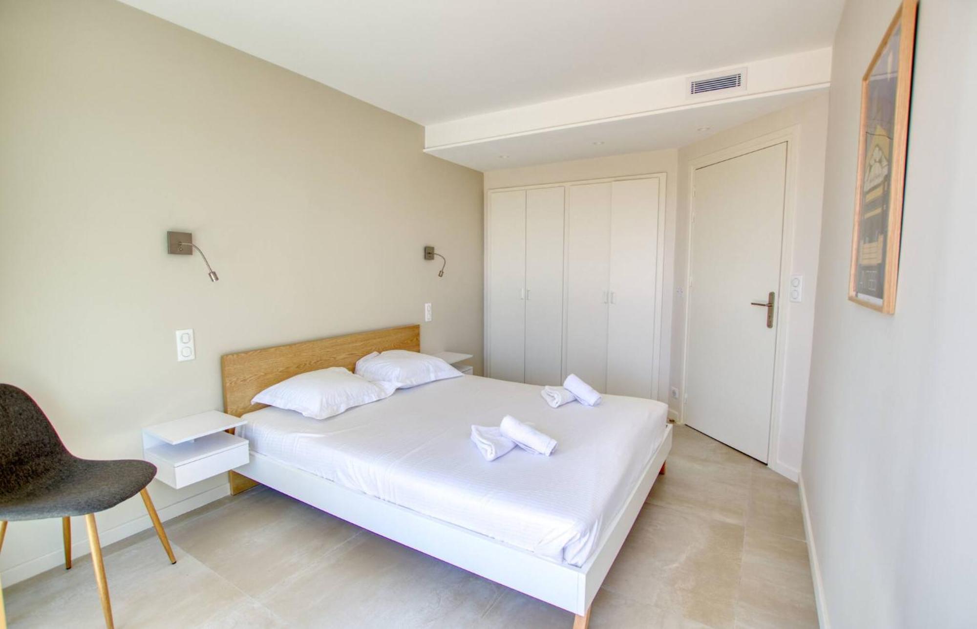 Duplex Vieil 3 Parking Avec Vue Wifi - Limestay Antibes